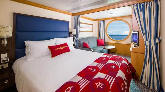 Ship accomodation